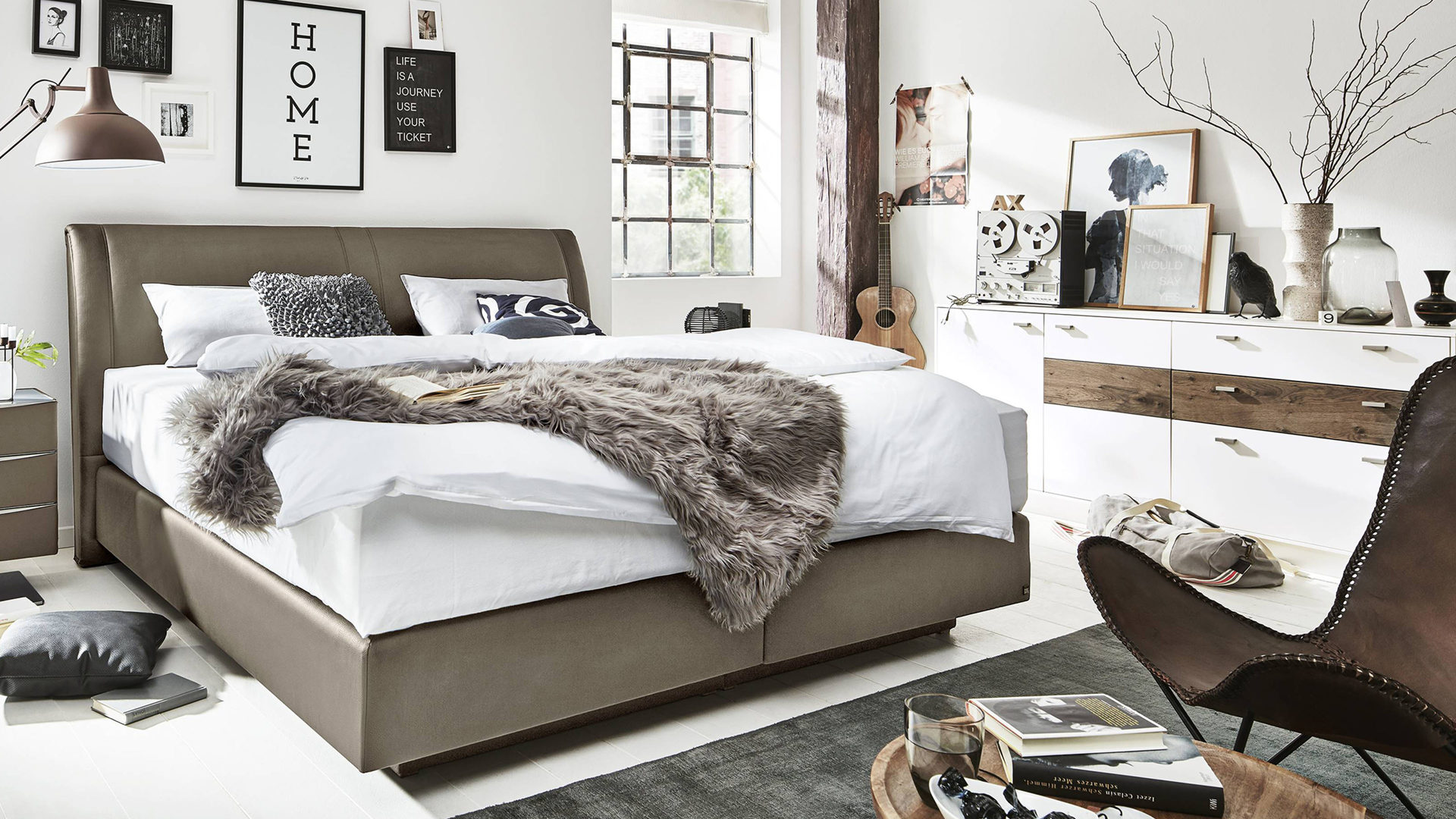 Bilder Schlafzimmer Mit Boxspringbett Caseconrad Com